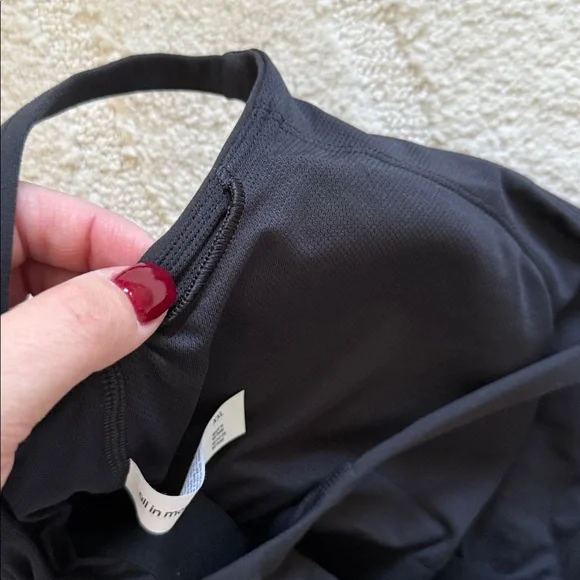 All in Motion Black Workout Top - Picture 6 of 8